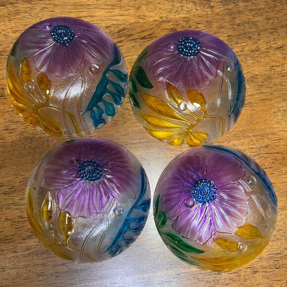 Vintage Indonesian Glass Bowls Hand Painted Set of 4 2 1/4" Tall 6 1/2" Across - Picture 7 of 7